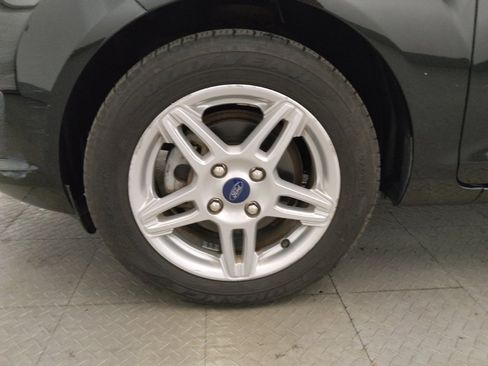 Used 2018 Ford Fiesta SE w/ Cold Weather Package FWD image 31