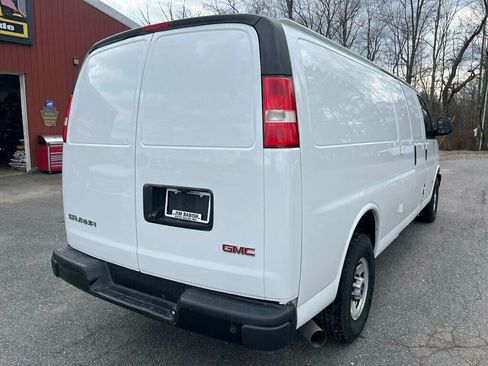 Used 2018 GMC Savana 2500 Extended image 6