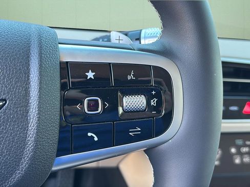 Used 2026 Genesis GV70 2.5T image 27