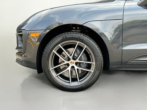 New 2026 Porsche Macan AWD/4WD image 33