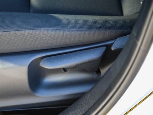 Certified 2025 Toyota Corolla LE image 20