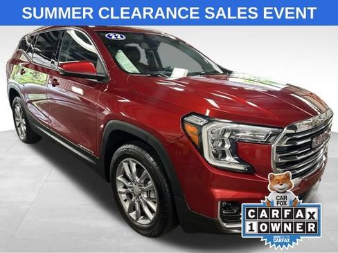 Used 2022 GMC Terrain SLT w/ Infotainment Package II AWD/4WD image 7