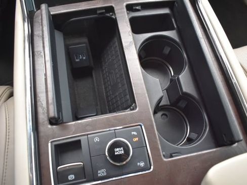 Used 2020 Lincoln Navigator Reserve w/ Luxury Package AWD/4WD image 37