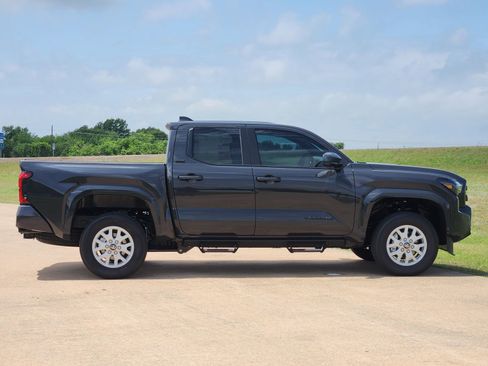 New 2026 Toyota Tacoma SR5 AWD/4WD image 7
