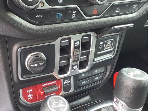 Used 2025 Jeep Wrangler Unlimited Sport S 4xe AWD/4WD image 6
