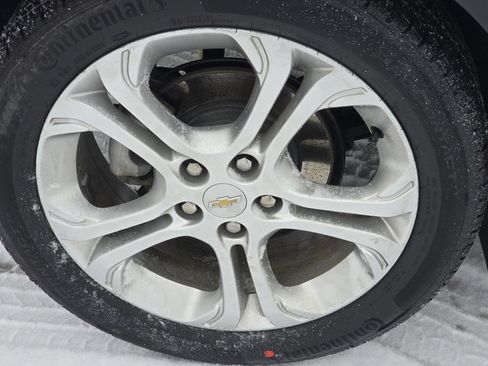 Used 2020 Chevrolet Bolt LT image 8