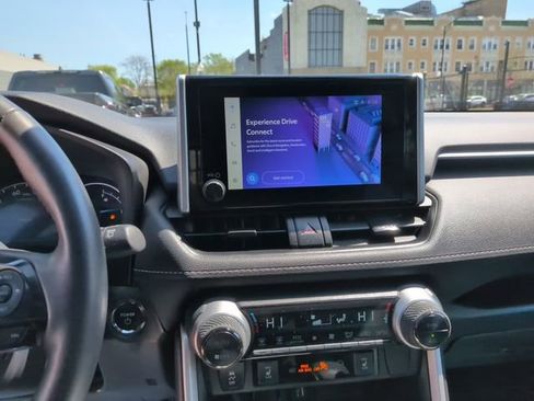 Certified 2025 Toyota RAV4 XLE w/ Convenience Package image 21