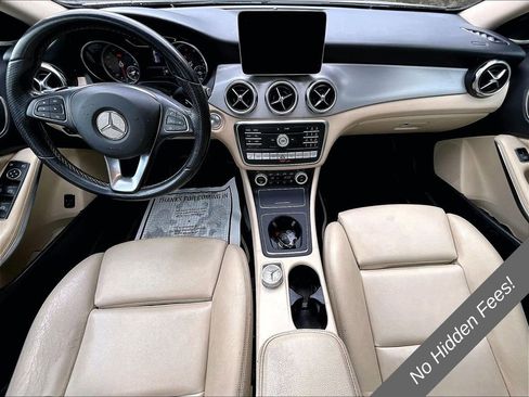 Used 2019 Mercedes-Benz GLA 250 4MATIC w/ Premium Package image 13