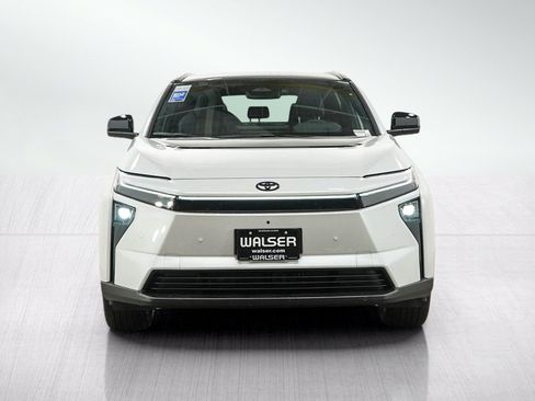 Used 2026 Toyota bZ AWD/4WD image 9