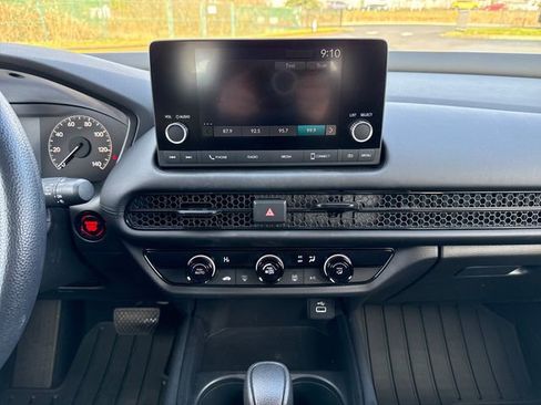 Used 2024 Honda HR-V LX image 25