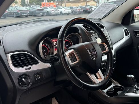 Used 2015 Dodge Journey American Value Package w/ Flexible Seating Group image 12