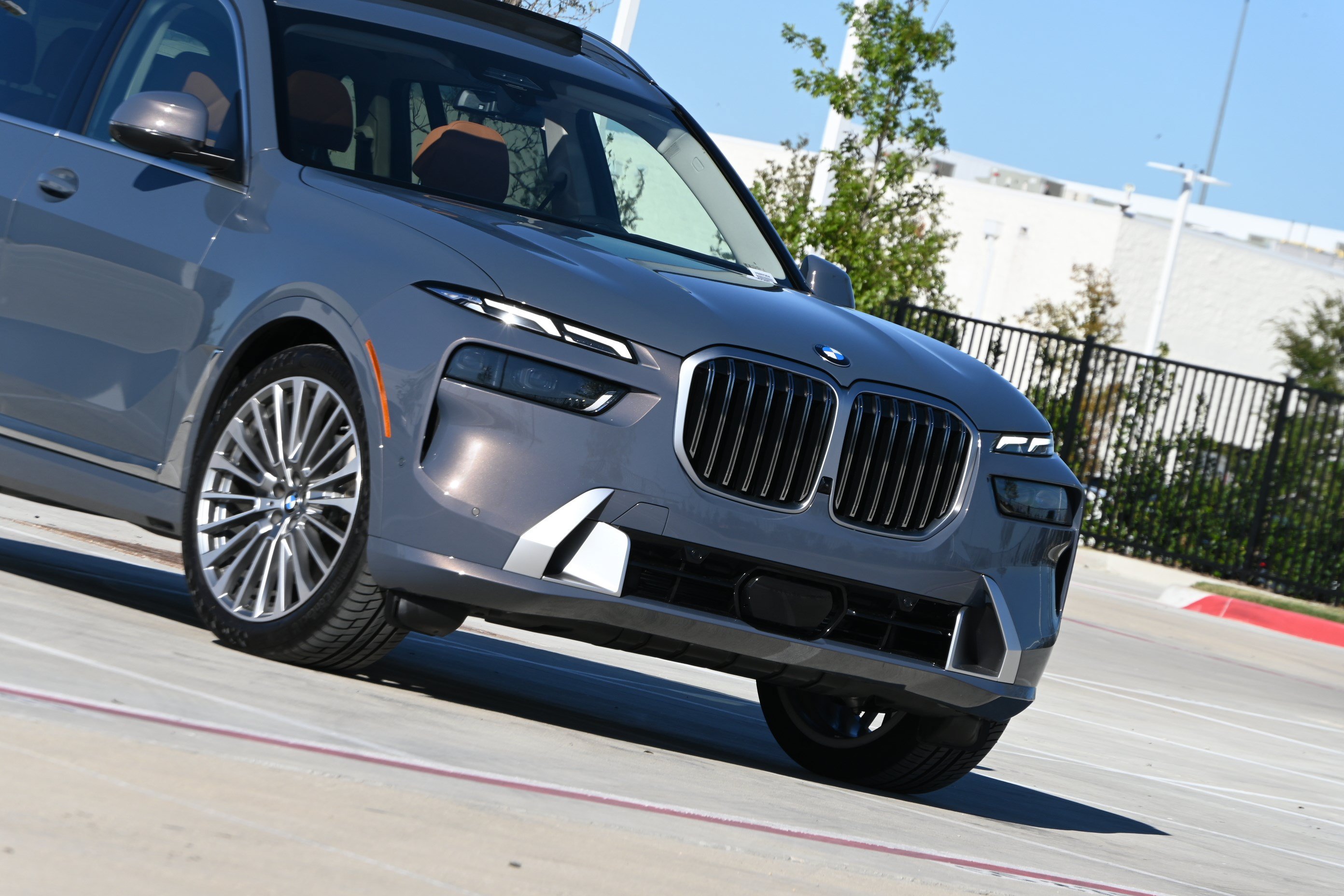Used 2027 BMW X7 xDrive40i w/ Executive Package AWD/4WD image 35