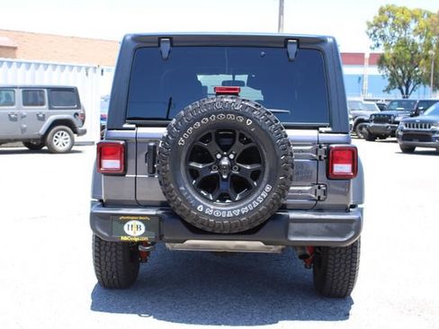 Used 2022 Jeep Wrangler Unlimited Sport AWD/4WD image 4
