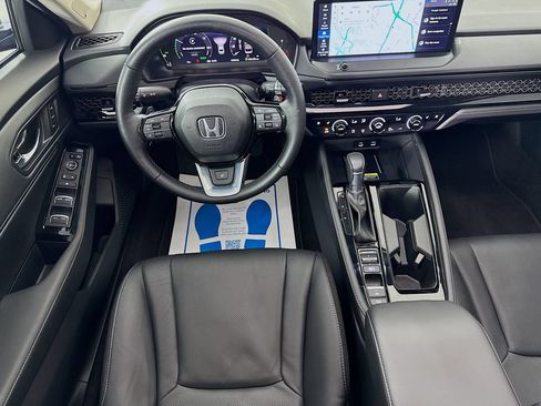 Used 2025 Honda Accord Touring image 28