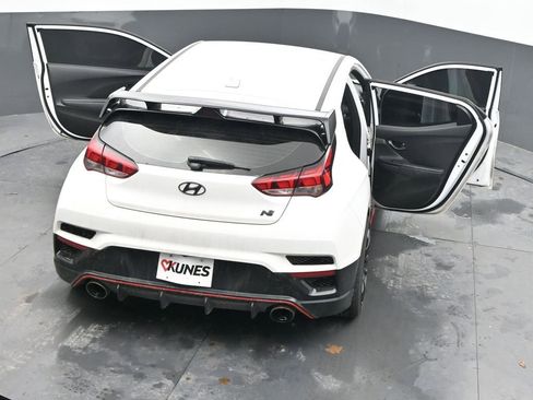 Used 2021 Hyundai Veloster N image 59