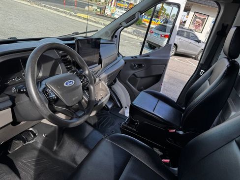 Used 2024 Ford Transit 250 Base w/ Exterior Upgrade Package image 28