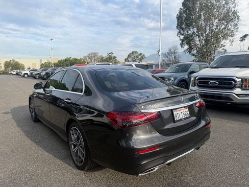 Used 2021 Mercedes-Benz E 350 Sedan image 4