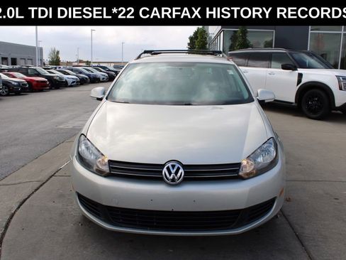 Used 2011 Volkswagen Jetta TDI image 2