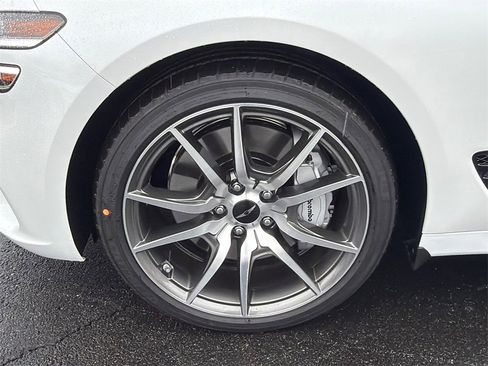 New 2026 Genesis G70 2.5T Prestige image 11