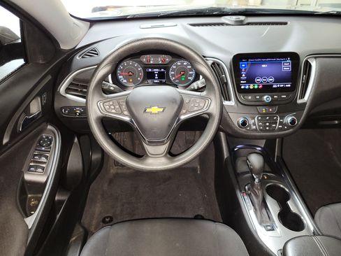 Used 2023 Chevrolet Malibu LT w/ Driver Confidence Package FWD image 12