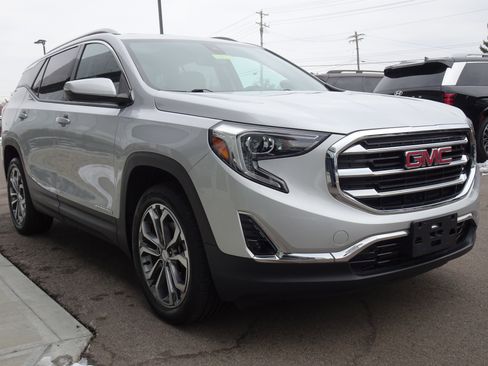 Used 2018 GMC Terrain SLT w/ Preferred Package image 6