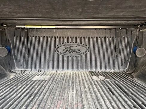 Used 2017 Ford F150 XLT w/ XTR Package image 23