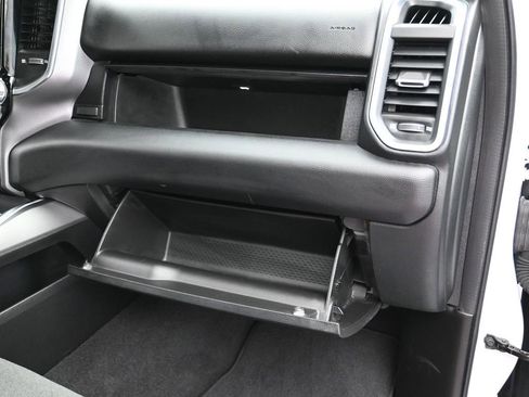 Used 2025 RAM 1500 Big Horn image 40