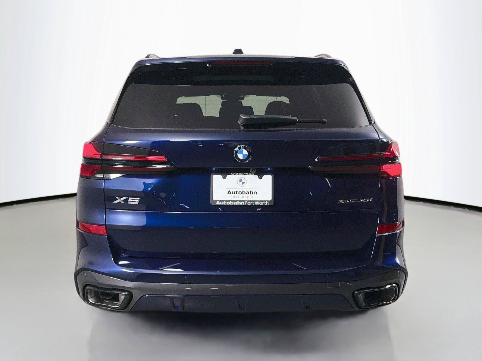 New 2026 BMW X5 xDrive40i w/ M Sport Package AWD/4WD image 6