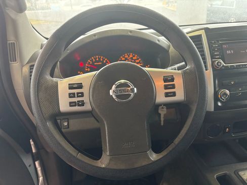 Used 2017 Nissan Frontier S image 10