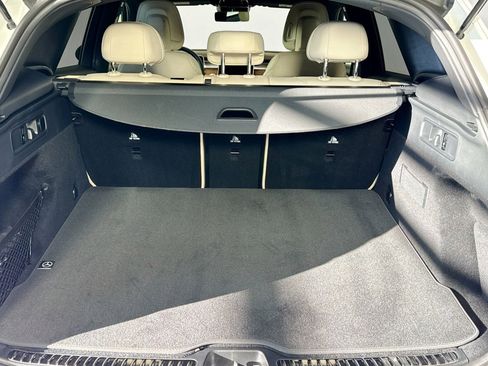 Certified 2025 Mercedes-Benz GLC 300 image 24