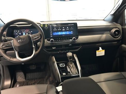 New 2026 Chevrolet Colorado Trail Boss AWD/4WD image 14