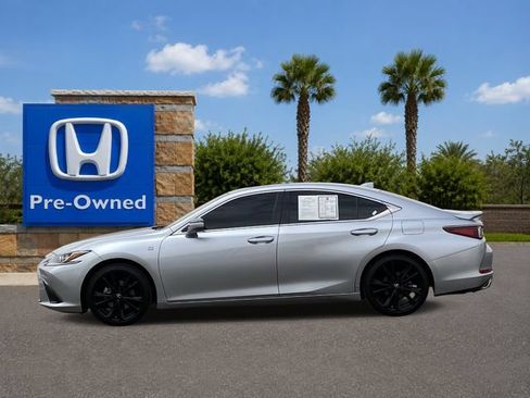 Used 2022 Lexus ES 350 F Sport w/ Accessory Package 2 FWD image 3