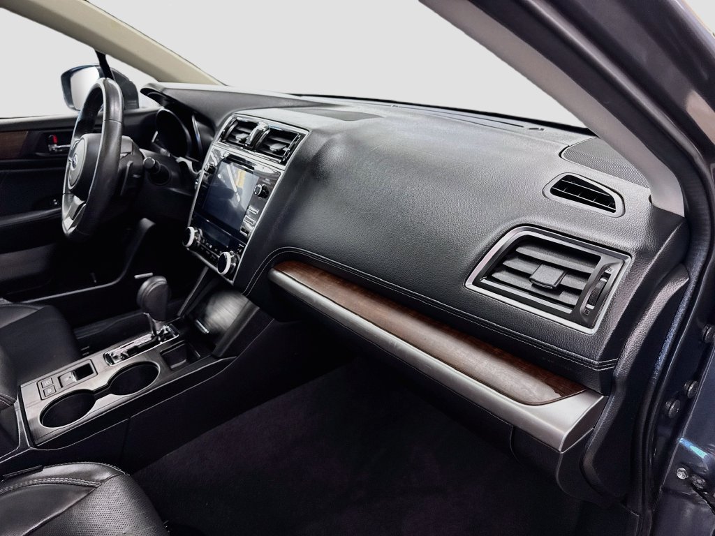 Used 2019 Subaru Outback 2.5i Limited AWD/4WD image 31