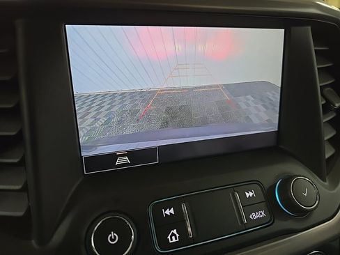 Used 2022 GMC Acadia AT4 image 24