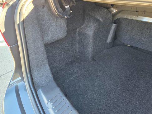 Used 2015 Ford Fiesta SE w/ Comfort Package image 25