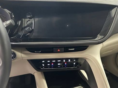 Used 2023 Buick Envision Preferred FWD image 19
