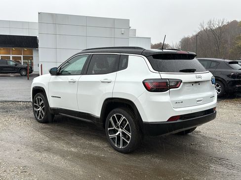 Certified 2024 Jeep Compass Limited w/ Elite Group image 6