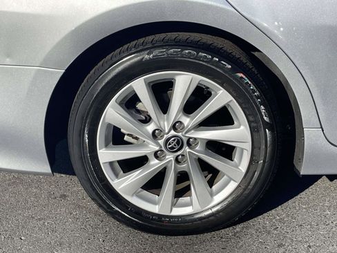 Used 2024 Toyota Camry LE w/ Convenience Package FWD image 7