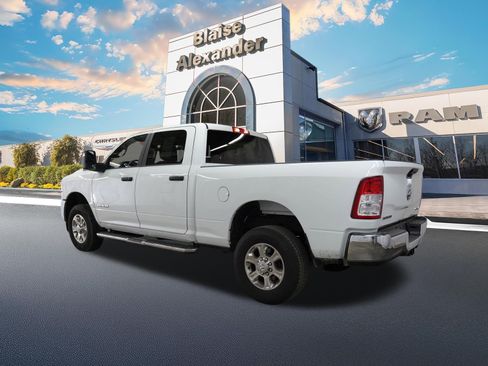 Used 2024 RAM 2500 Big Horn w/ Bed Utility Group AWD/4WD image 9