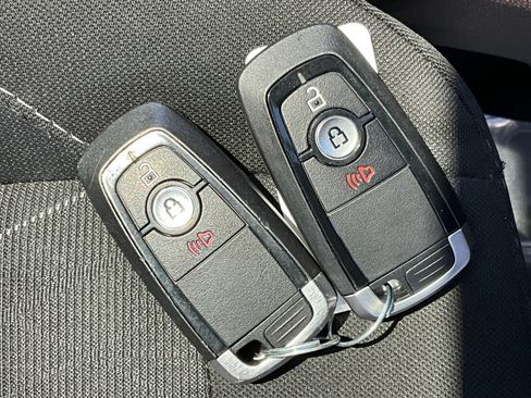 Used 2021 Ford EcoSport SE w/ Interior Protection Package FWD image 14