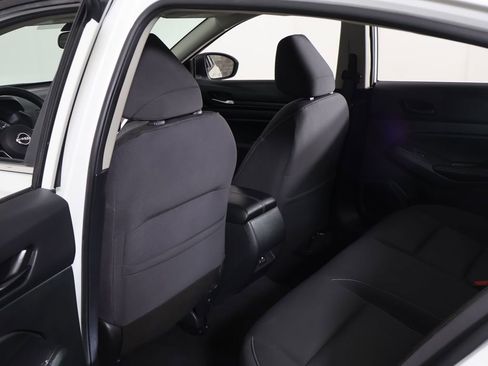 Used 2025 Nissan Altima 2.5 SV image 23