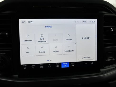 Used 2025 Ford F150 XLT w/ Equipment Group 302A MID image 22