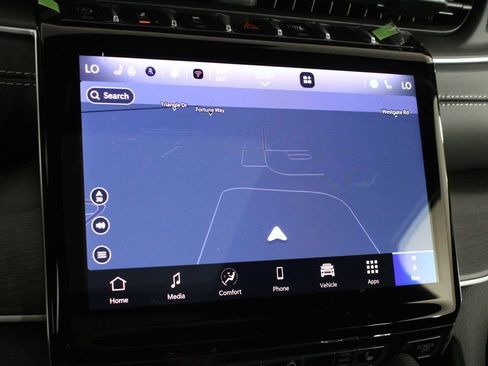 New 2025 Jeep Grand Cherokee L Limited w/ Black Appearance Package image 8