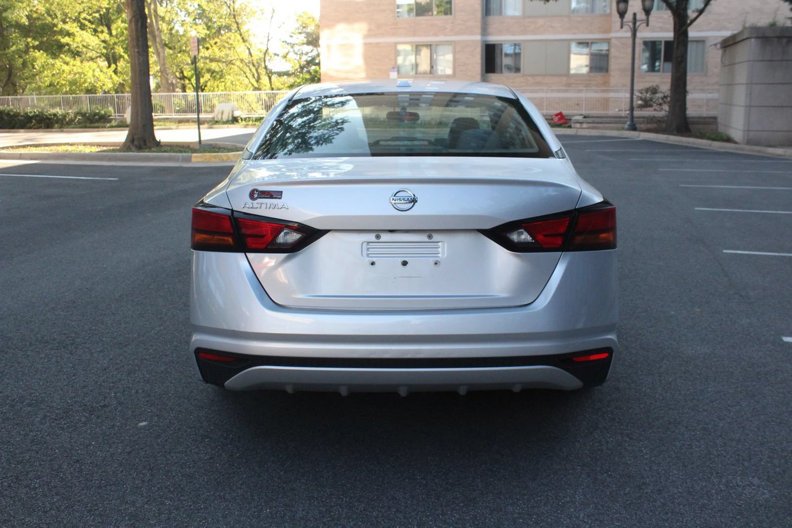 Used 2020 Nissan Altima 2.5 S FWD image 8
