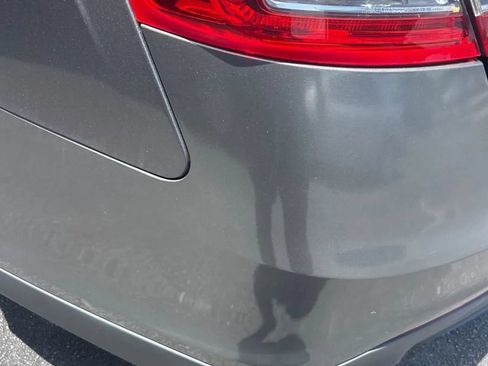 Used 2014 Ford Taurus SE FWD image 32