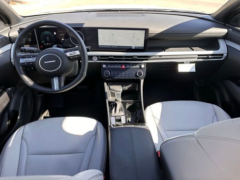 Certified 2025 Hyundai Santa Cruz Limited image 21