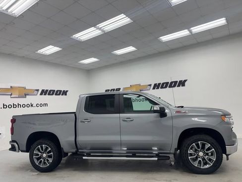 New 2026 Chevrolet Silverado 1500 LT AWD/4WD image 4