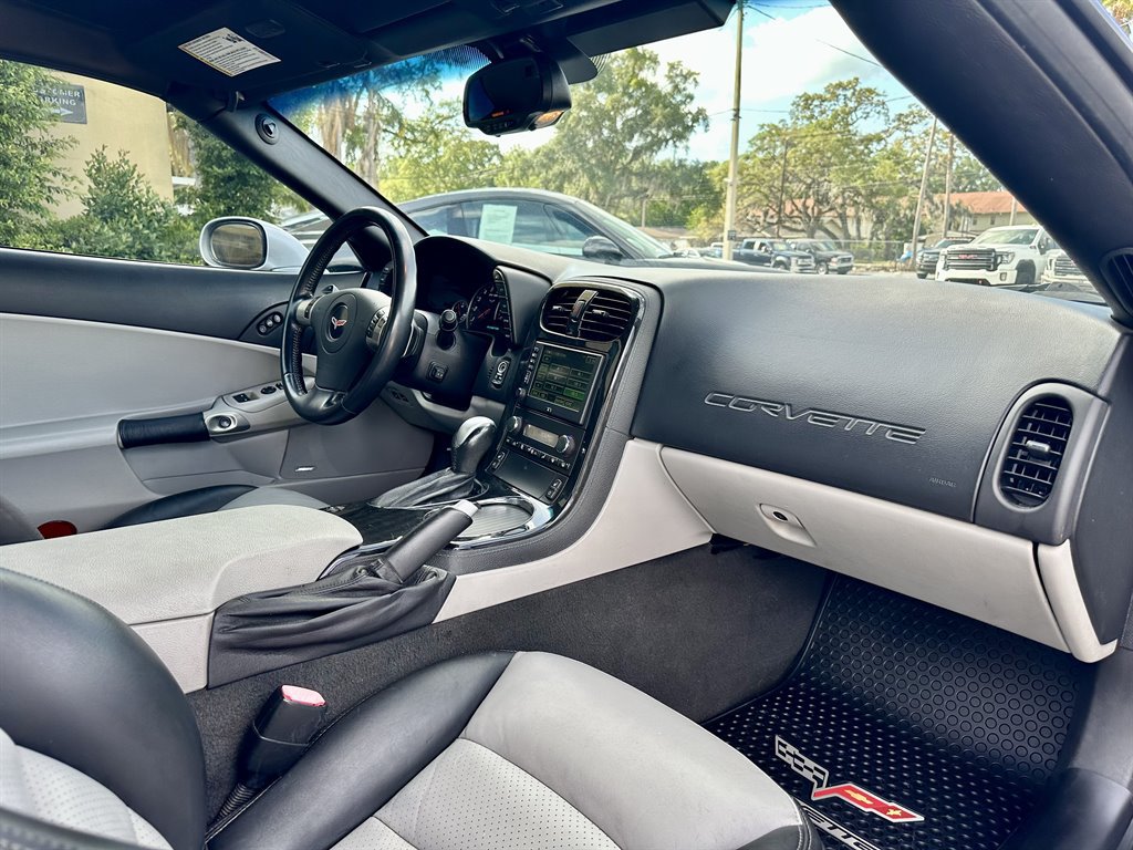 Used 2011 Chevrolet Corvette Grand Sport w/ Preferred Equipment Group RWD image 14