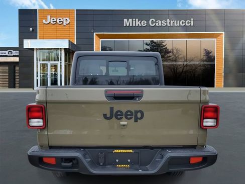 New 2026 Jeep Gladiator Sport image 4