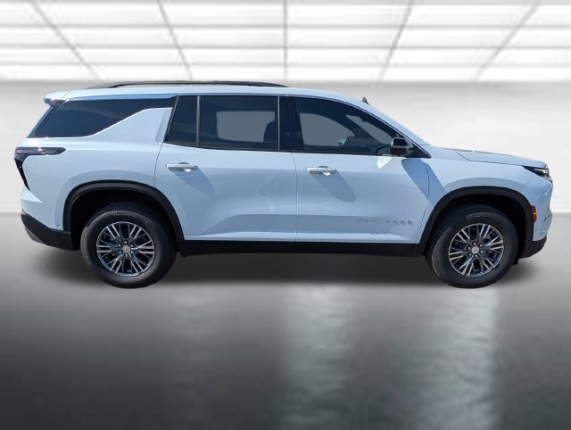 New 2027 Chevrolet Traverse LT w/ Enhanced Driving Package FWD image 32